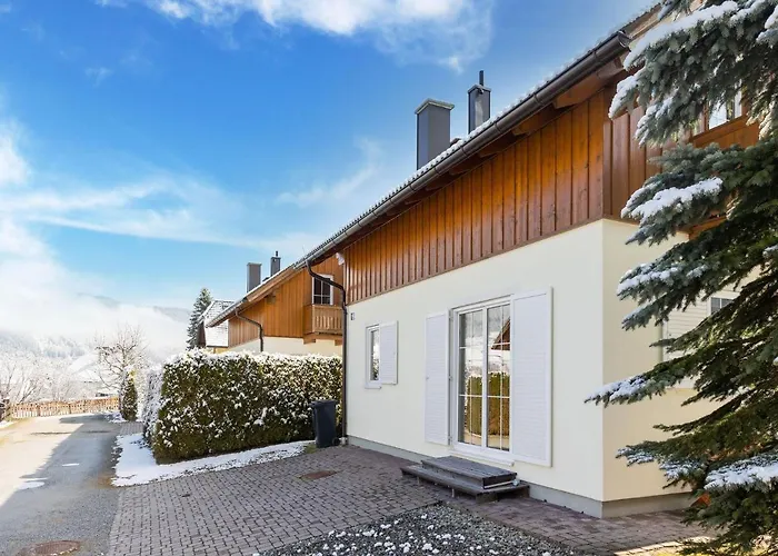 In Lungau With Sauna And Hot Tub * 圣玛加里森